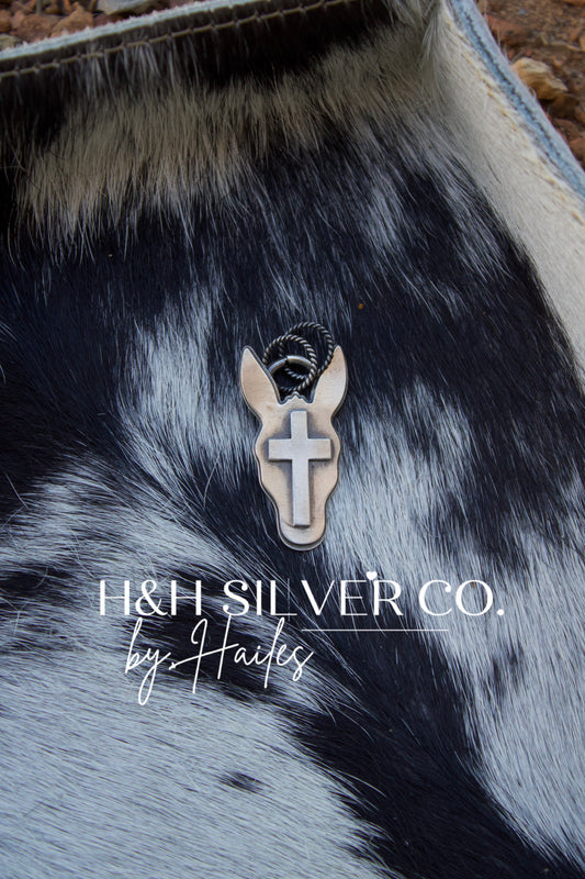 The Fallon Pendant